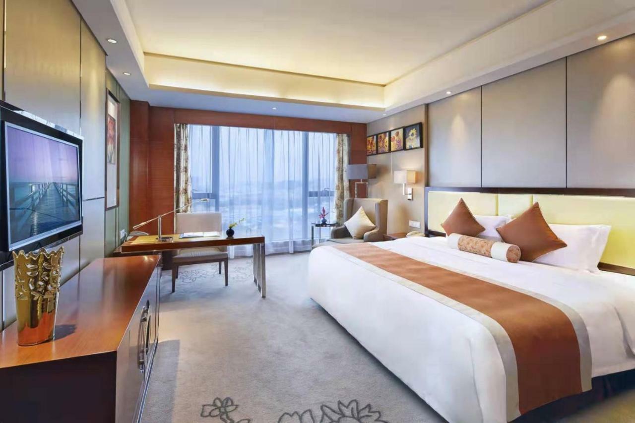 Guangzhou Changfeng Gloria Plaza Hotel Exterior photo